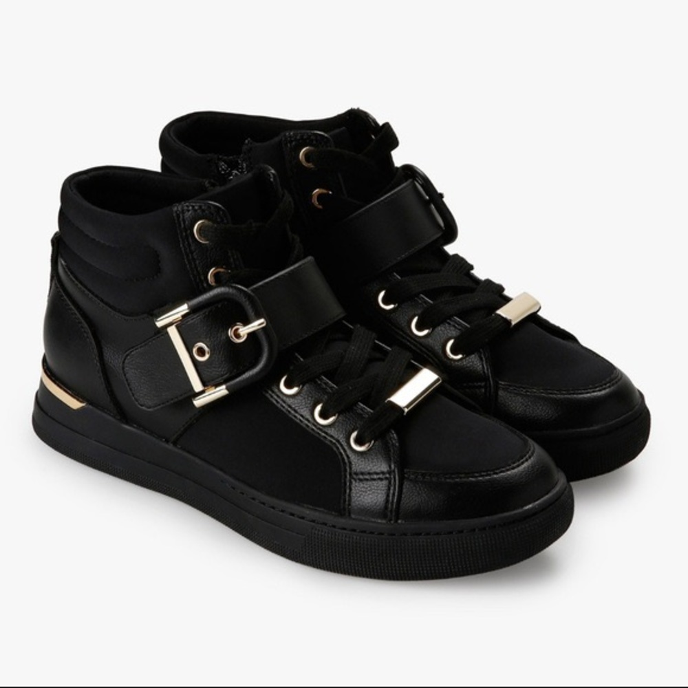 ALDO sneakers - size 7